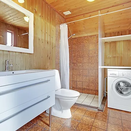 Brunon - 1-5km From The Sea By Interhome Вайерс-Странд