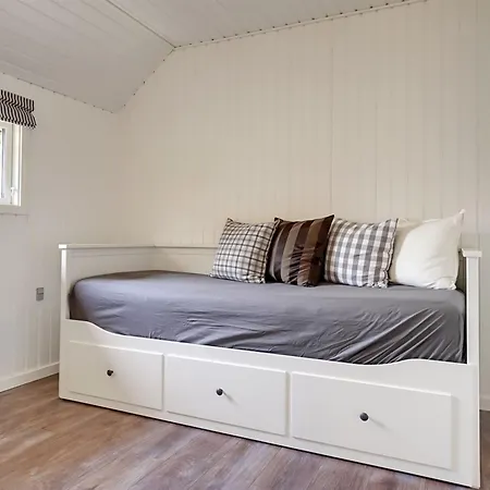 Brunon - 1-5km From The Sea By Interhome * Вайерс-Странд