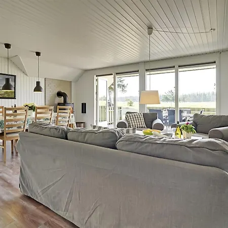 בית נופש Brunon - 1-5km From The Sea By Interhome *