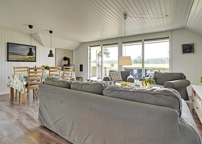 Prázdninový dům Brunon - 1-5km From The Sea By Interhome