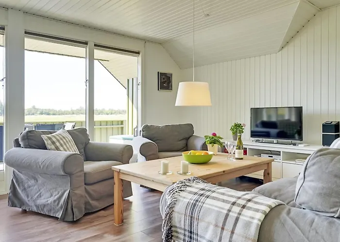 Brunon - 1-5km From The Sea By Interhome